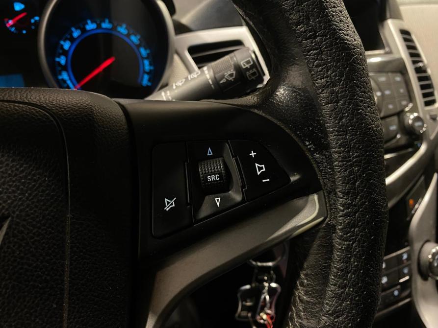 Chevrolet Cruze I Рестайлинг Челябинск  - изображение 16