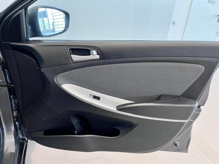 Hyundai Solaris I Волгоград  - изображение 16