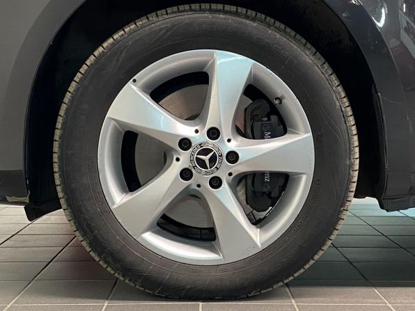 Mercedes-Benz V-Класс III (W447) Рестайлинг с пробегом 2020 года, цена 4 700 000 рублей, 92523 км, минивэн, Автокод Объявления