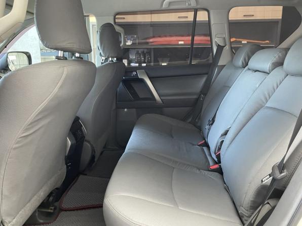 Toyota Land Cruiser Prado 150 Series с пробегом 2011 года, цена 2 850 000 рублей, 219000 км, внедорожник, Автокод Объявления