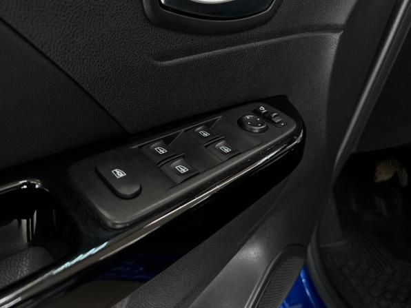 Renault Kaptur I Рестайлинг с пробегом 2021 года, цена 1 620 000 рублей, 84015 км, внедорожник, Автокод Объявления