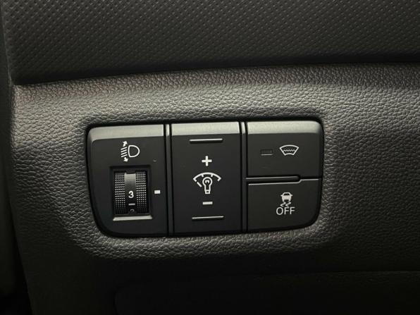 Hyundai Creta I с пробегом 2017 года, цена 1 725 000 рублей, 129584 км, внедорожник, Автокод Объявления