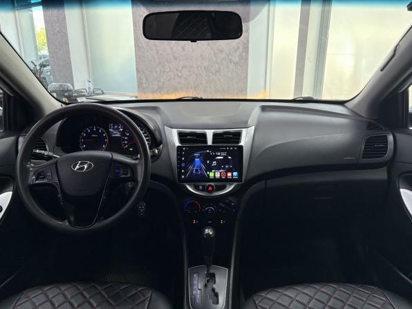 Hyundai Solaris I Рестайлинг с пробегом 2015 года, цена 429 000 рублей, 334699 км, седан, Автокод Объявления