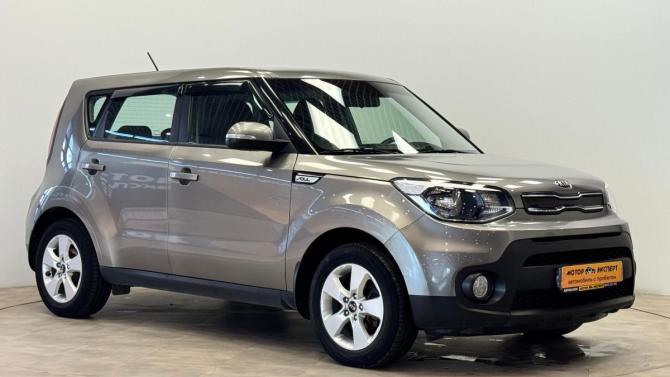 Kia Soul II Рестайлинг с пробегом 2018 года, цена 1 450 000 рублей, 75991 км, хэтчбек, Автокод Объявления