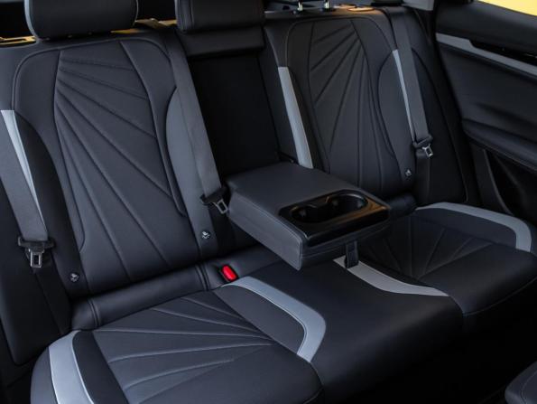 Geely Atlas II с пробегом 2024 года, цена 3 250 000 рублей, 26270 км, внедорожник, Автокод Объявления