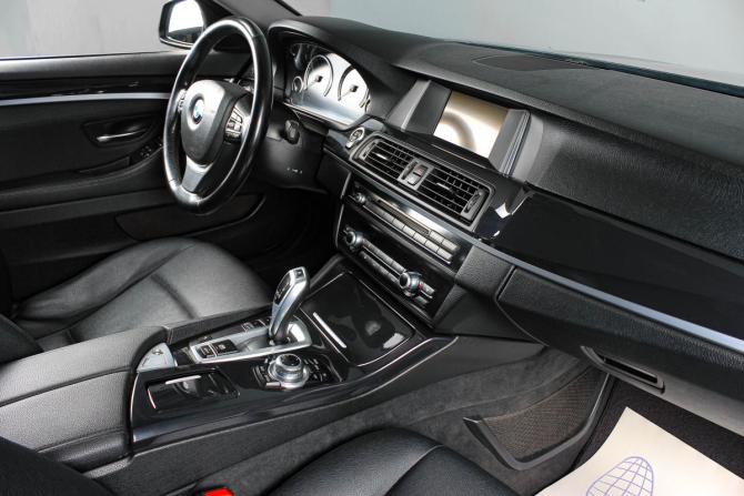 BMW 5 серии VI (F10/F11/F07) Рестайлинг с пробегом 2015 года, цена 1 629 000 рублей, 330000 км, седан, Автокод Объявления
