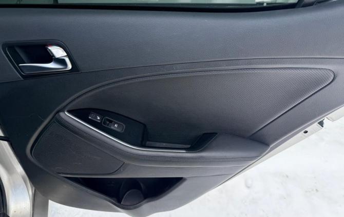 Kia Optima III Рестайлинг с пробегом 2013 года, цена 1 072 000 рублей, 201883 км, седан, Автокод Объявления
