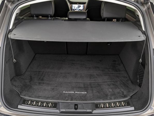 Land Rover Range Rover Evoque II Рестайлинг с пробегом 2024 года, цена 5 500 000 рублей, 13217 км, внедорожник, Автокод Объявления