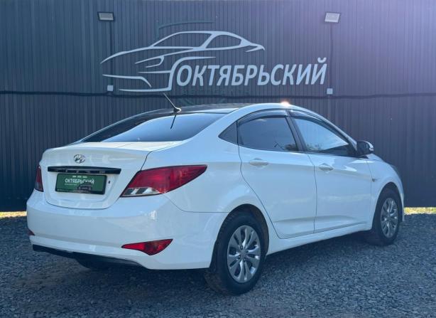 Hyundai Solaris I Рестайлинг с пробегом 2016 года, цена 649 000 рублей, 233235 км, седан, Автокод Объявления