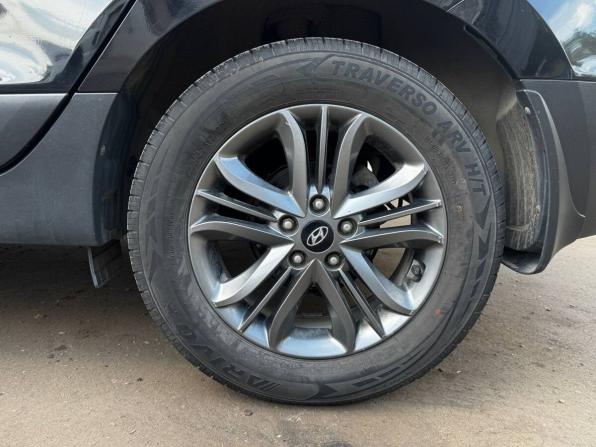 Hyundai ix35 I Рестайлинг с пробегом 2015 года, цена 1 400 000 рублей, 186770 км, внедорожник, Автокод Объявления