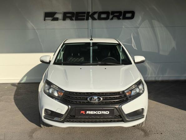 Lada (ВАЗ) Vesta I с пробегом 2021 года, цена 989 000 рублей, 87335 км, седан, Автокод Объявления