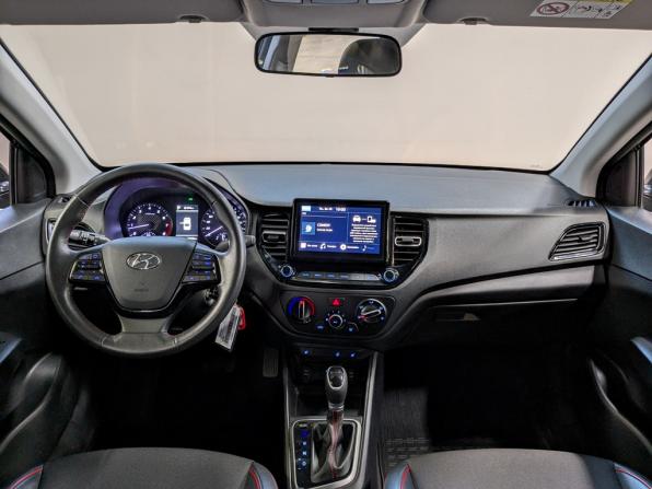Hyundai Solaris II Рестайлинг с пробегом 2022 года, цена 1 730 000 рублей, 61441 км, седан, Автокод Объявления