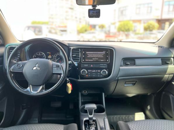 Mitsubishi Outlander III Рестайлинг 2 с пробегом 2015 года, цена 1 530 000 рублей, 86445 км, внедорожник, Автокод Объявления