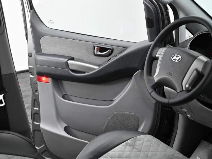 Hyundai H-1 II Москва  - изображение 12