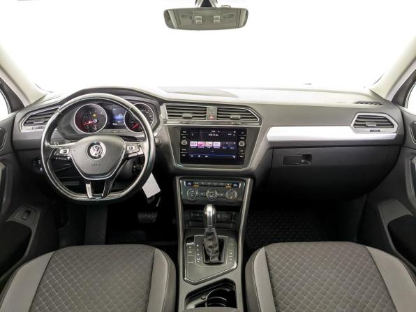 Volkswagen Tiguan II с пробегом 2017 года, цена 2 245 000 рублей, 74102 км, внедорожник, Автокод Объявления