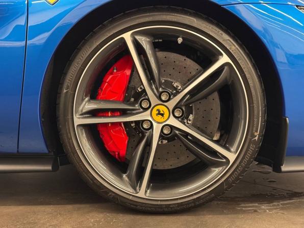 Ferrari 296 с пробегом 2022 года, цена 38 900 000 рублей, 99 км, купе, Автокод Объявления