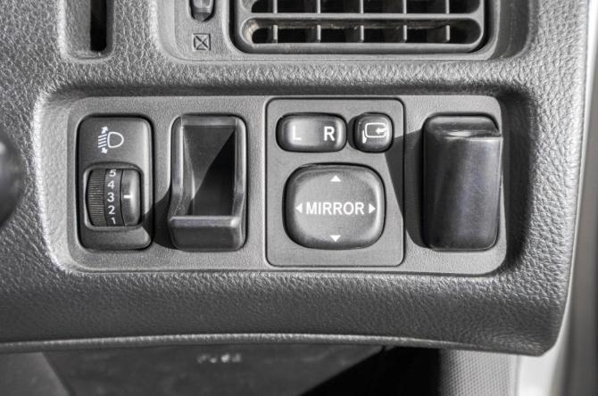 Toyota Probox I с пробегом 2013 года, цена 749 000 рублей, 268000 км, универсал, Автокод Объявления
