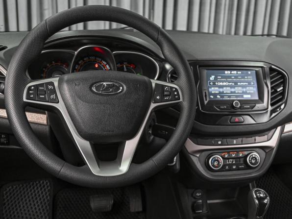 Lada (ВАЗ) Vesta I с пробегом 2018 года, цена 830 000 рублей, 131151 км, универсал, Автокод Объявления