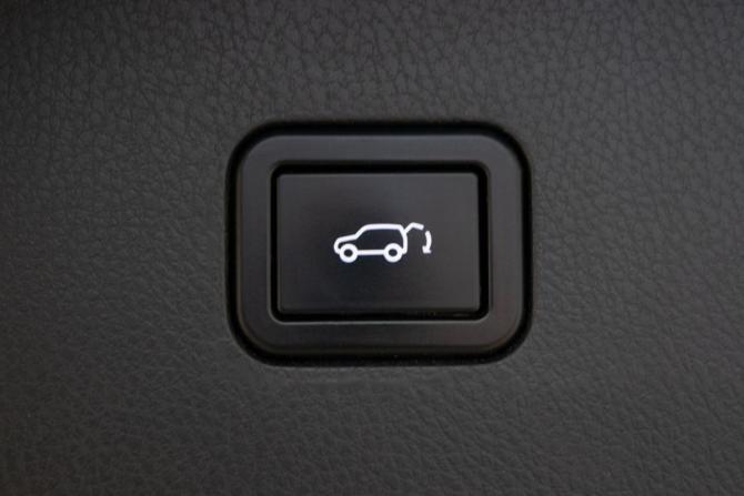 Changan CS95 I Рестайлинг 2 с пробегом 2024 года, цена 2 898 000 рублей, 36985 км, внедорожник, Автокод Объявления