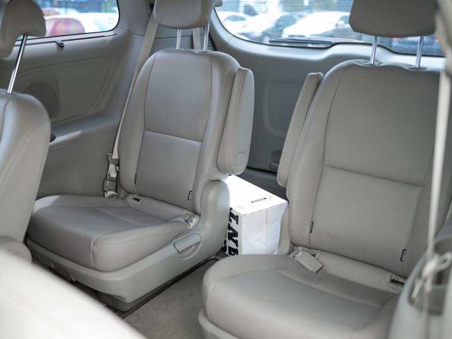 Kia Carnival III Ижевск  - изображение 13
