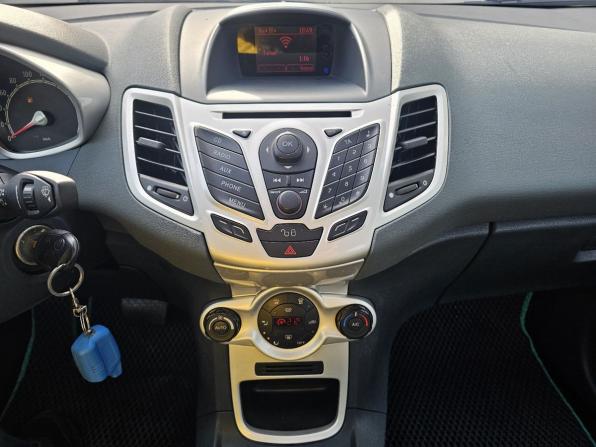 Ford Fiesta Mk6 с пробегом 2010 года, цена 625 000 рублей, 165843 км, хэтчбек, Автокод Объявления