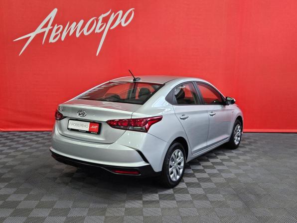 Hyundai Solaris II Рестайлинг с пробегом 2021 года, цена 1 495 000 рублей, 88600 км, седан, Автокод Объявления