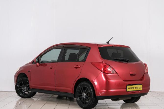 Nissan Tiida I с пробегом 2005 года, цена 449 000 рублей, 262144 км, хэтчбек, Автокод Объявления