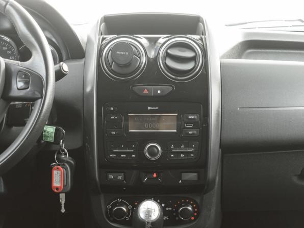 Renault Duster I Рестайлинг с пробегом 2018 года, цена 1 300 000 рублей, 124748 км, внедорожник, Автокод Объявления