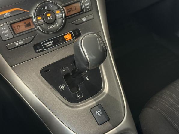 Toyota Auris I с пробегом 2007 года, цена 480 000 рублей, 213009 км, хэтчбек, Автокод Объявления