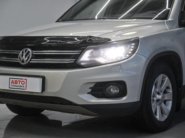 Volkswagen Tiguan I Рестайлинг с пробегом 2012 года, цена 1 219 000 рублей, 384679 км, внедорожник, Автокод Объявления