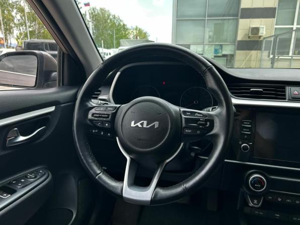 Kia Rio IV Рестайлинг с пробегом 2021 года, цена 1 581 000 рублей, 60024 км, хэтчбек, Автокод Объявления