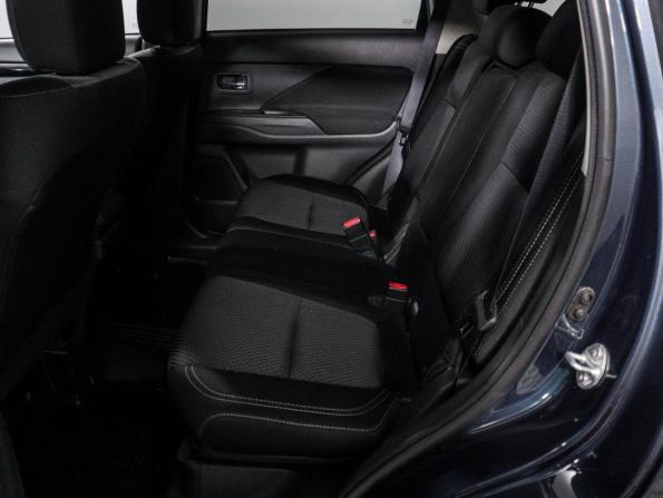 Mitsubishi Outlander III Рестайлинг 3 с пробегом 2019 года, цена 2 590 000 рублей, 37690 км, внедорожник, Автокод Объявления