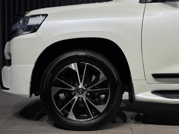 Toyota Land Cruiser 200 Series Рестайлинг 2 с пробегом 2020 года, цена 7 690 000 рублей, 79155 км, внедорожник, Автокод Объявления