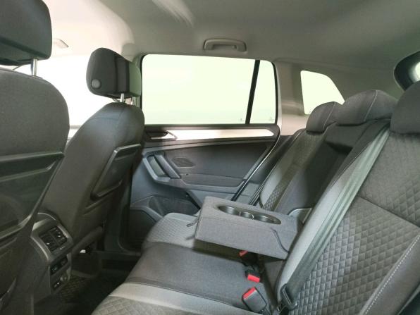 Volkswagen Tiguan II с пробегом 2020 года, цена 3 025 000 рублей, 41000 км, внедорожник, Автокод Объявления