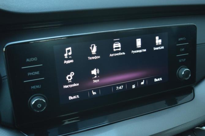 Skoda Octavia IV (A8) с пробегом 2021 года, цена 2 200 000 рублей, 131500 км, лифтбек, Автокод Объявления