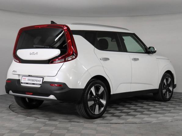 Kia Soul III с пробегом 2022 года, цена 2 499 000 рублей, 47982 км, хэтчбек, Автокод Объявления