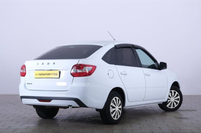 Lada (ВАЗ) Granta I Рестайлинг с пробегом 2024 года, цена 979 000 рублей, 31000 км, лифтбек, Автокод Объявления