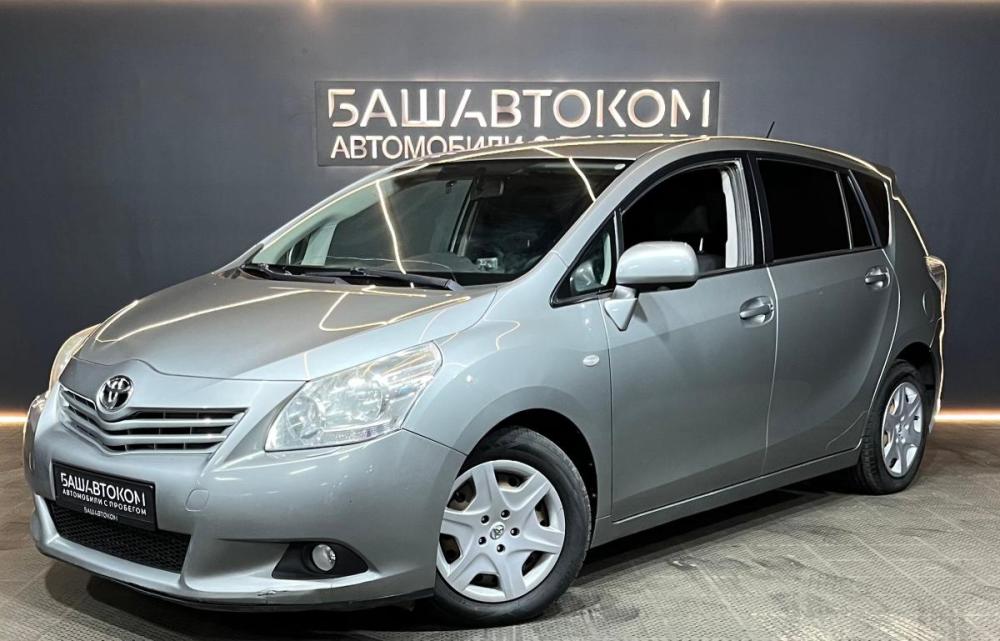 Toyota Verso I Уфа  - изображение 2
