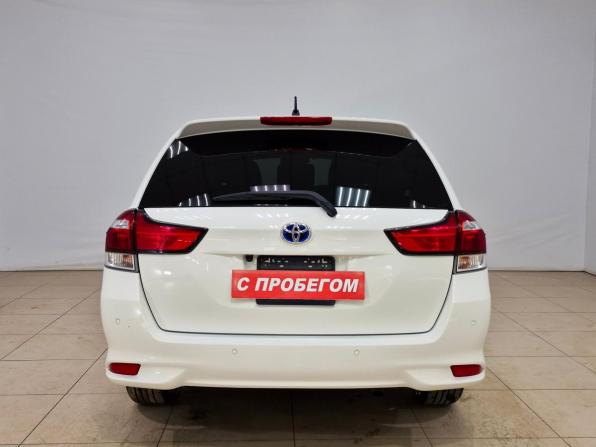 Toyota Corolla XI (E160 E170) Рестайлинг 2 с пробегом 2018 года, цена 1 330 000 рублей, 189912 км, универсал, Автокод Объявления