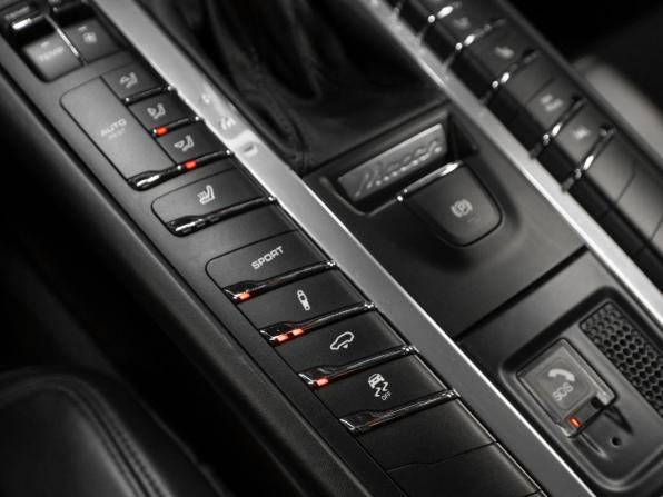 Porsche Macan I с пробегом 2017 года, цена 4 225 000 рублей, 102763 км, внедорожник, Автокод Объявления