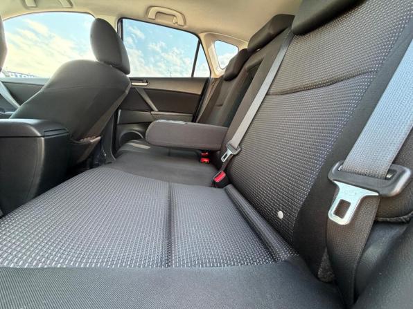 Mazda 3 II (BL) Рестайлинг с пробегом 2012 года, цена 889 000 рублей, 223223 км, хэтчбек, Автокод Объявления