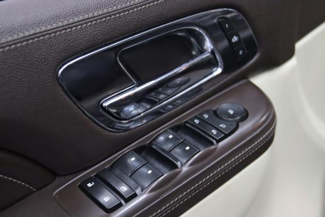 Cadillac Escalade III с пробегом 2013 года, цена 2 460 650 рублей, 316194 км, внедорожник, Автокод Объявления