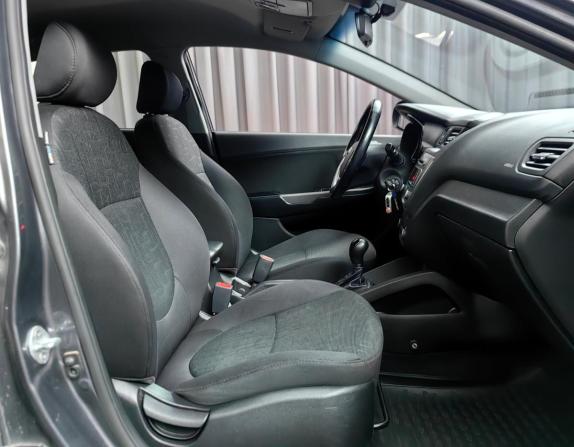 Kia Rio III Рестайлинг с пробегом 2015 года, цена 818 000 рублей, 122479 км, хэтчбек, Автокод Объявления