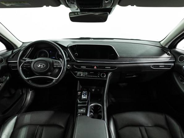 Hyundai Sonata VIII (DN8) с пробегом 2019 года, цена 1 970 000 рублей, 112374 км, седан, Автокод Объявления