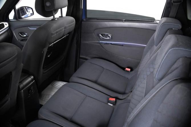 Renault Scenic III с пробегом 2010 года, цена 749 000 рублей, 320156 км, компактвэн, Автокод Объявления