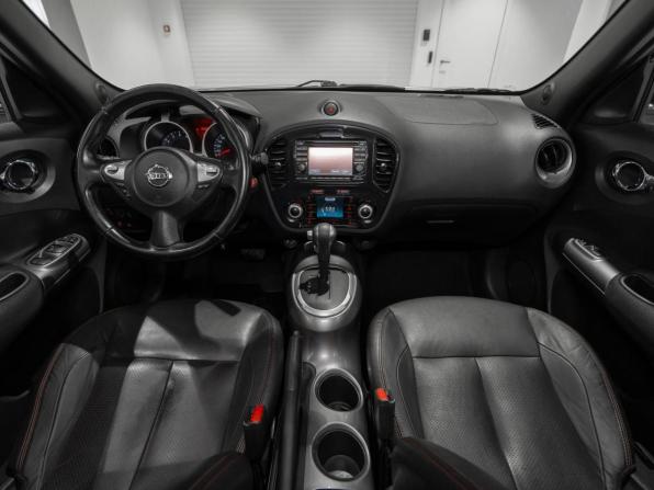 Nissan Juke I с пробегом 2012 года, цена 895 000 рублей, 194652 км, внедорожник, Автокод Объявления