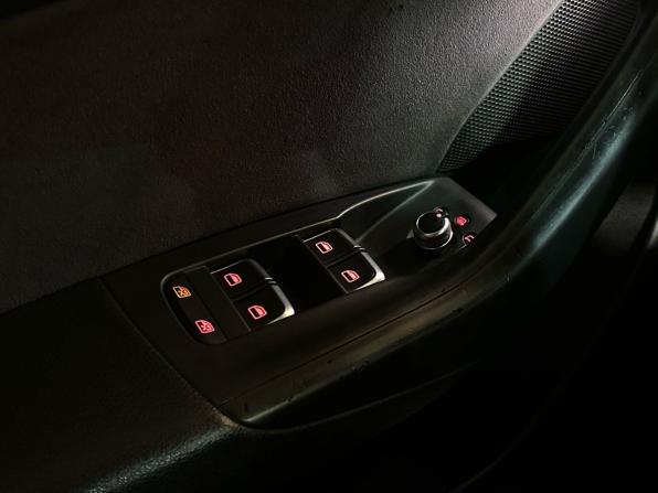 Audi Q3 I (8U) с пробегом 2012 года, цена 1 499 900 рублей, 155774 км, внедорожник, Автокод Объявления
