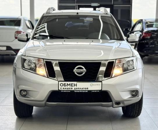 Nissan Terrano III (D10) с пробегом 2016 года, цена 1 099 000 рублей, 157000 км, внедорожник, Автокод Объявления