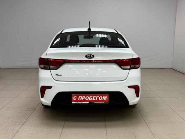 Kia Rio IV с пробегом 2017 года, цена 930 000 рублей, 202208 км, седан, Автокод Объявления