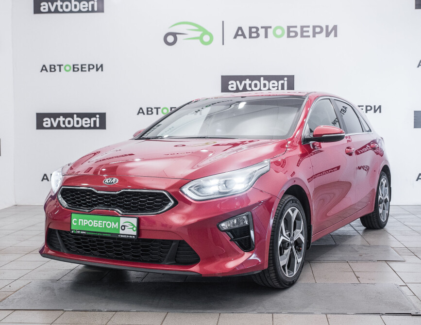 Kia Ceed 2019 красный